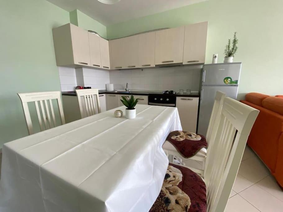 Gold Key Apartments, Durres Beach Εξωτερικό φωτογραφία