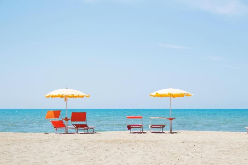 Gold Key Apartments, Durres Beach Εξωτερικό φωτογραφία