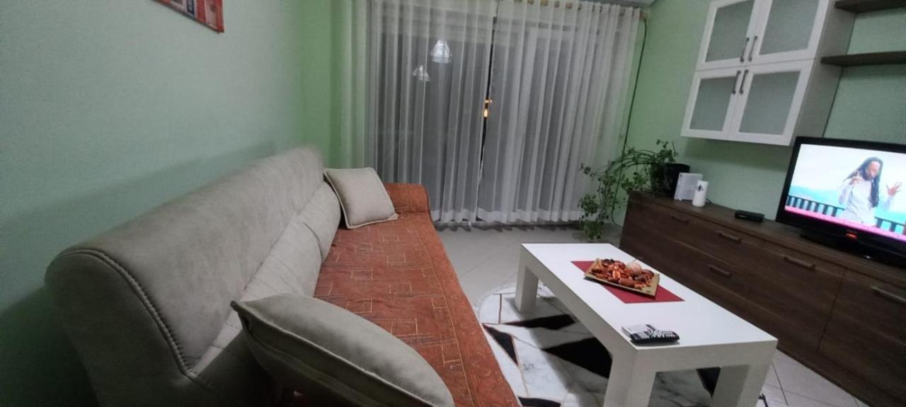 Gold Key Apartments, Durres Beach Εξωτερικό φωτογραφία
